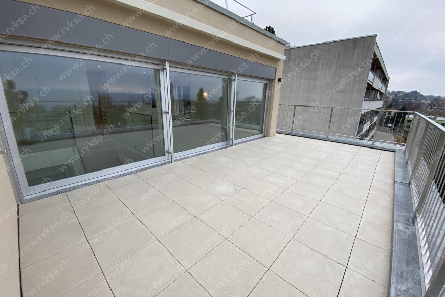 Appartement de 4 pièces, 134 m2, à Neuchâtel - Balcon - terrasse 