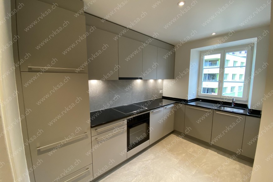 Appartement de 4.5 pièces, 88 m2, à Neuchâtel - Séjour 