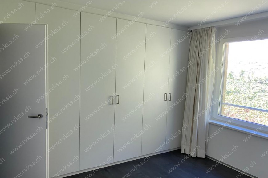 Appartement de 5.5 pièces, 135.57 m2, à Colombier Appartement de 5.5 pièces, 135.57 m2, à Colombier - Chambre N°1