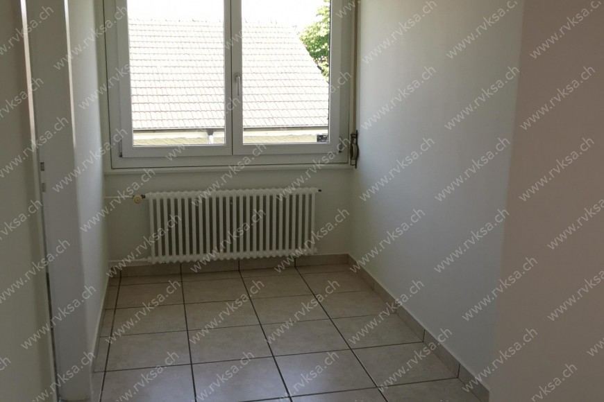 Appartement de 3 pièces, 58 m2, à Colombier - Hall 
