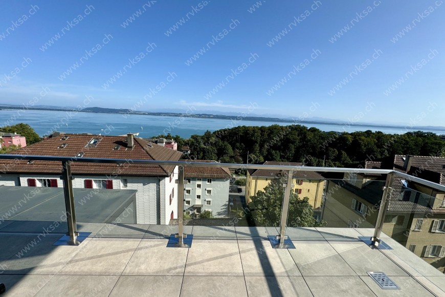 Appartement de 2 pièces, 32.8 m2, à Neuchâtel Appartement de 2 pièces, 32.8 m2, à Neuchâtel - Balcon - terrasse