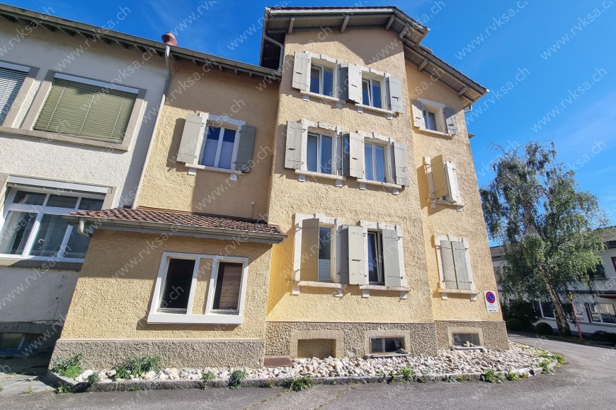 Appartement de 4.5 pièces, à Les Geneveys-sur-Coffrane Bâtiment Appartement de 4.5 pièces, à Les Geneveys-sur-Coffrane