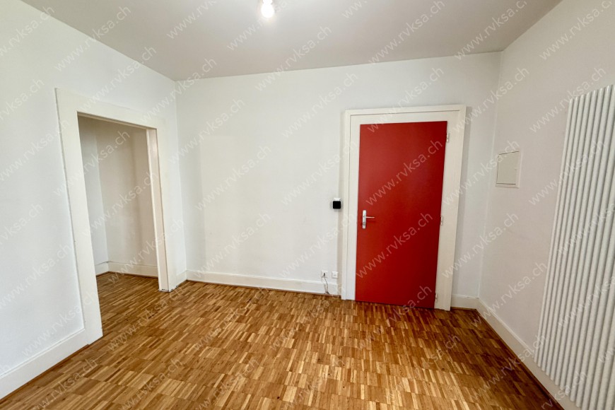 Appartement de 2 pièces, 63 m2, à Boudry - Hall 