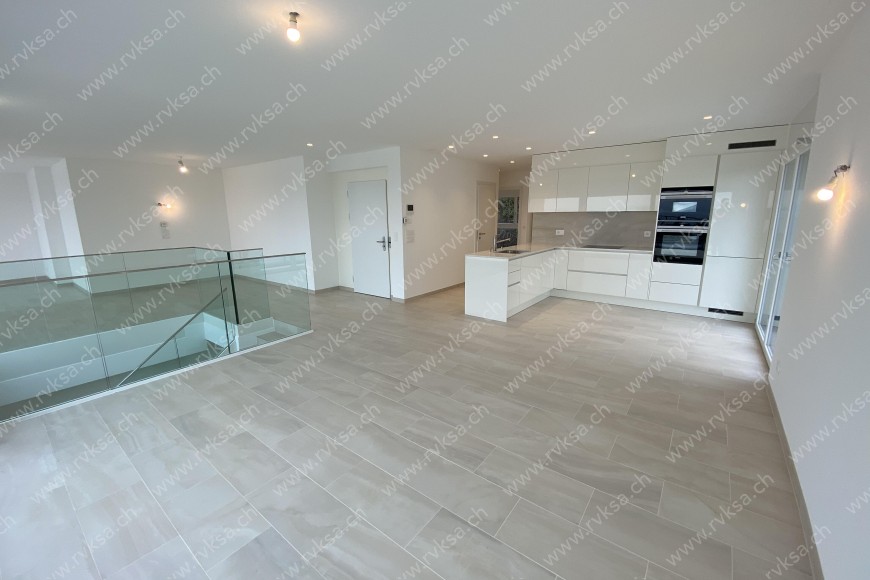 Appartement de 4 pièces, 134 m2, à Neuchâtel - Cuisine 