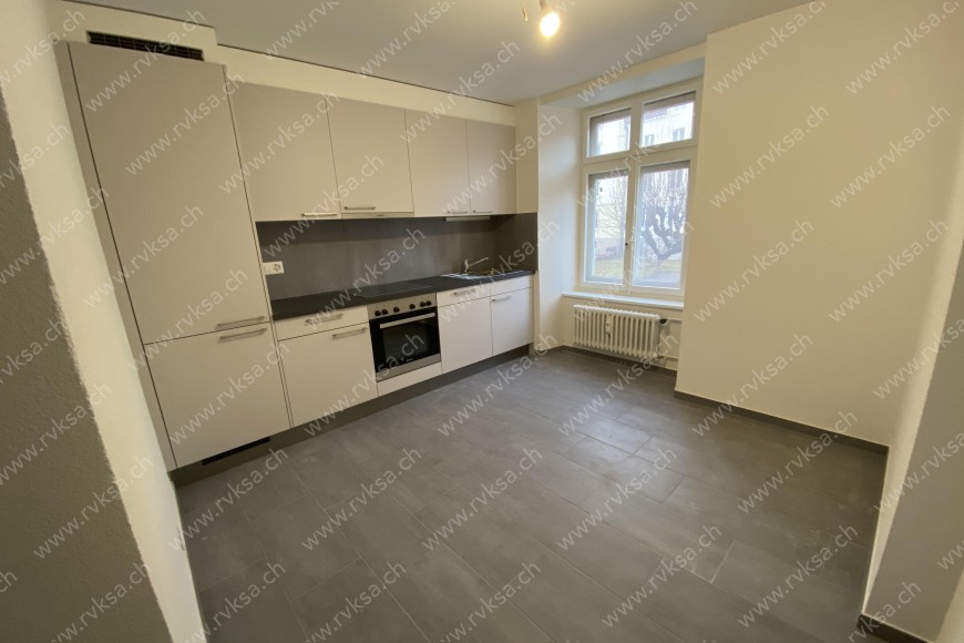 Appartement de 2.5 pièces, 92 m2, à La Chaux-de-Fonds Appartement de 2.5 pièces, 92 m2, à La Chaux-de-Fonds - Cuisine