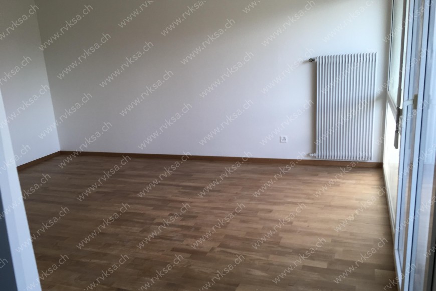 Appartement de 3 pièces, 59 m2, à Cornaux Appartement de 3 pièces, 59 m2, à Cornaux - Séjour