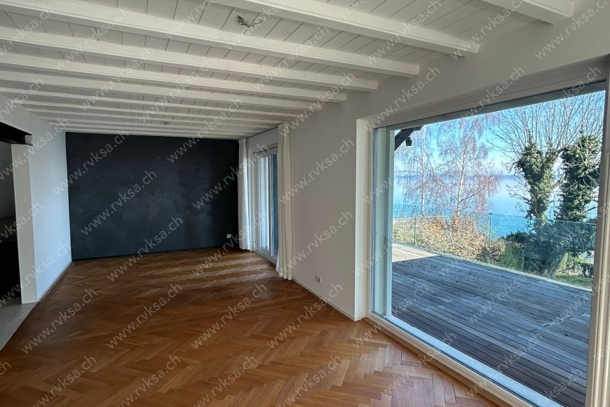 Appartement de 6.5 pièces, 225 m2, à Chez-le-Bart Appartement de 6.5 pièces, 225 m2, à Chez-le-Bart - Séjour