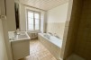Appartement de 5 pièces, 183 m2, à La Chaux-de-Fonds - Salle de bain 