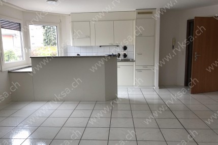 Appartement de 2.5 pièces, 41 m2, à Le Landeron - Cuisine Séjour 