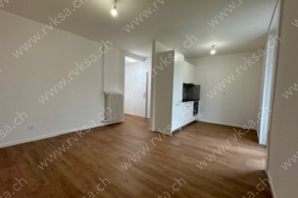 Appartement de 2.5 pièces, 40 m2, à Neuchâtel - Séjour 