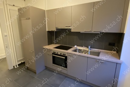 Appartement de 3 pièces, 65 m2, à Neuchâtel Appartement de 3 pièces, 65 m2, à Neuchâtel - Cuisine