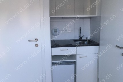 Appartement de 1 pièce, 12.9 m2, à Bôle - Cuisine Séjour 
