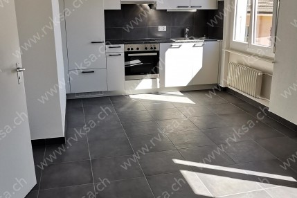 Appartement de 2 pièces, 40 m2, à Neuchâtel Appartement de 2 pièces, 40 m2, à Neuchâtel - Cuisine